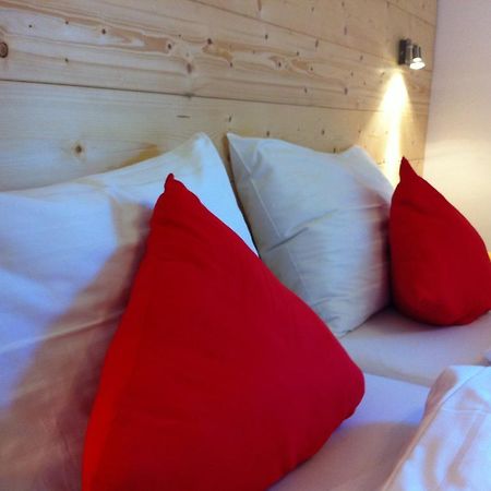 Appartements Lenzhofer Gundersheim Cameră foto
